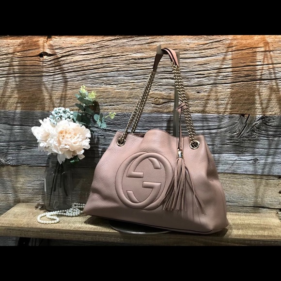 Gucci Handbags - Authentic Gucci soho bag